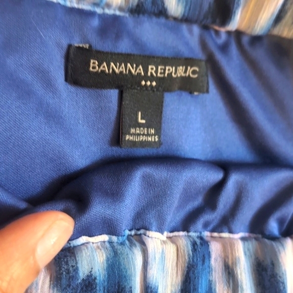 Banana Republic Ruffles Tie Dye Blue Skirt with belt Size Large - Picture 3 of 13